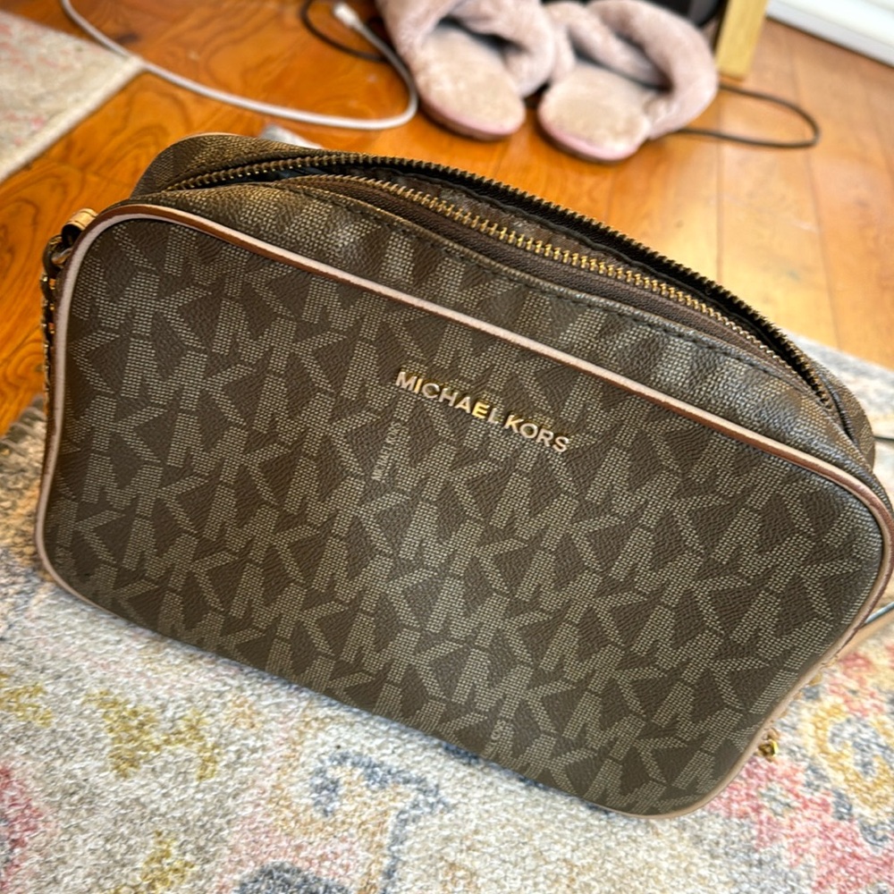 Michael Kors Shoulder Bag